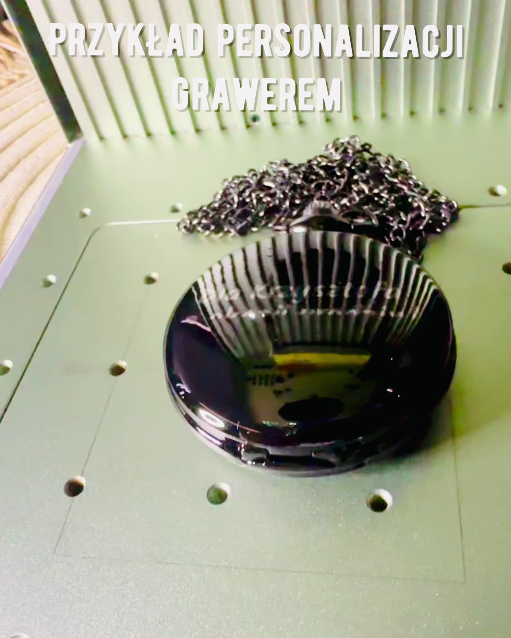 Kompass i lommeur-stil "Navigator" - Farge mørk metall