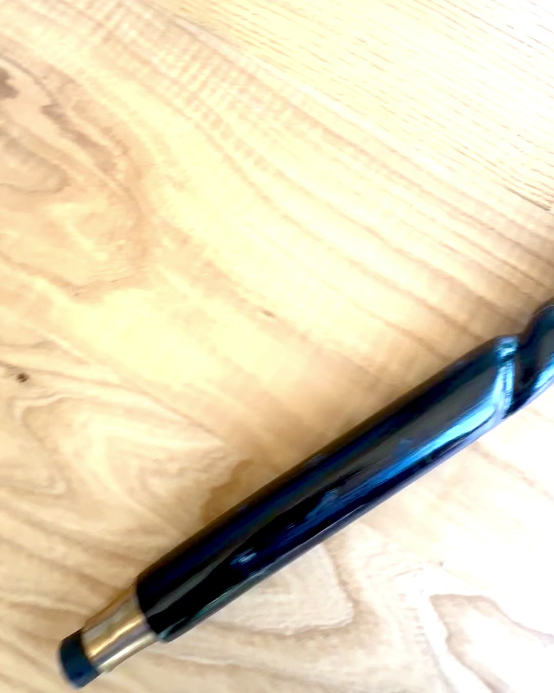 Laska for turgåing "Laska Majestatu" Håndlaget i tre, mulighet for gravering, 2 varianter å velge mellom