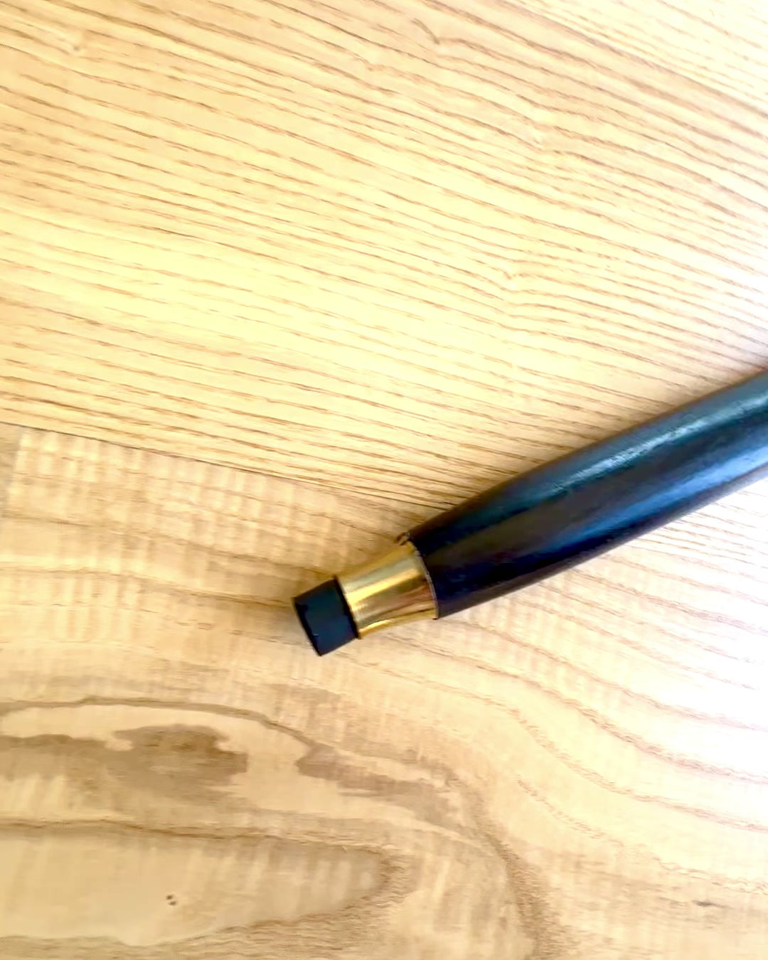 Laska for turgåing "Laska Majestatu" Håndlaget i tre, mulighet for gravering, 2 varianter å velge mellom