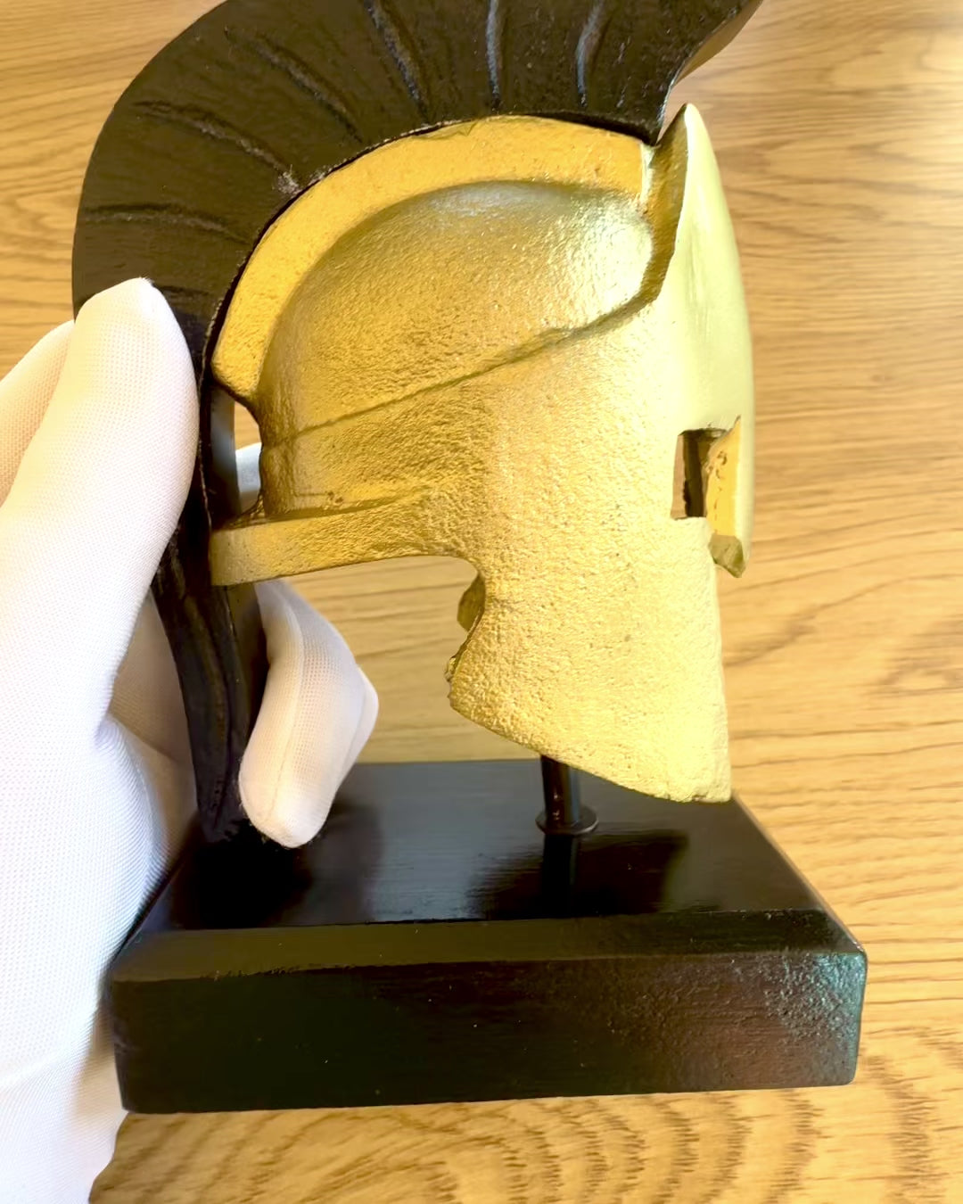 Spartan Premium hjelm – håndlaget dekorativ skulptur, mulighet for personalisering med gravering som gave