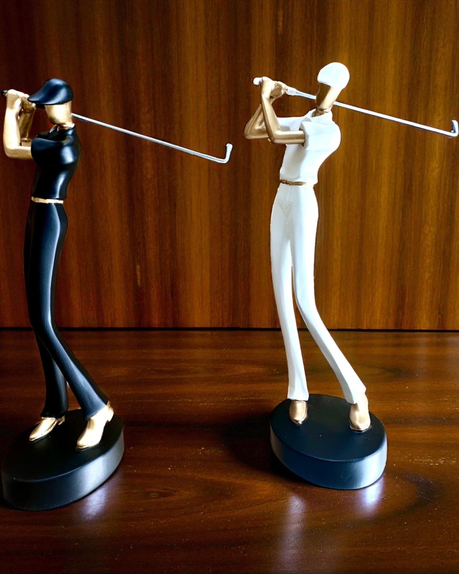 Golfspillerfigur "Swing Elegance", 24 cm høy, dekorativ med mulighet for gravering som gave
