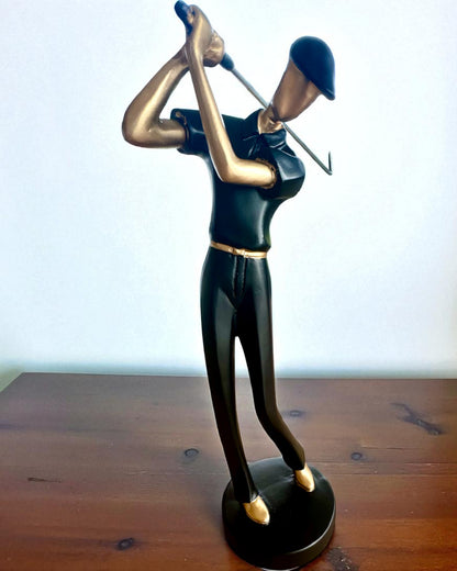 Golfspillerfigur "Swing Elegance", 24 cm høy, dekorativ med mulighet for gravering som gave