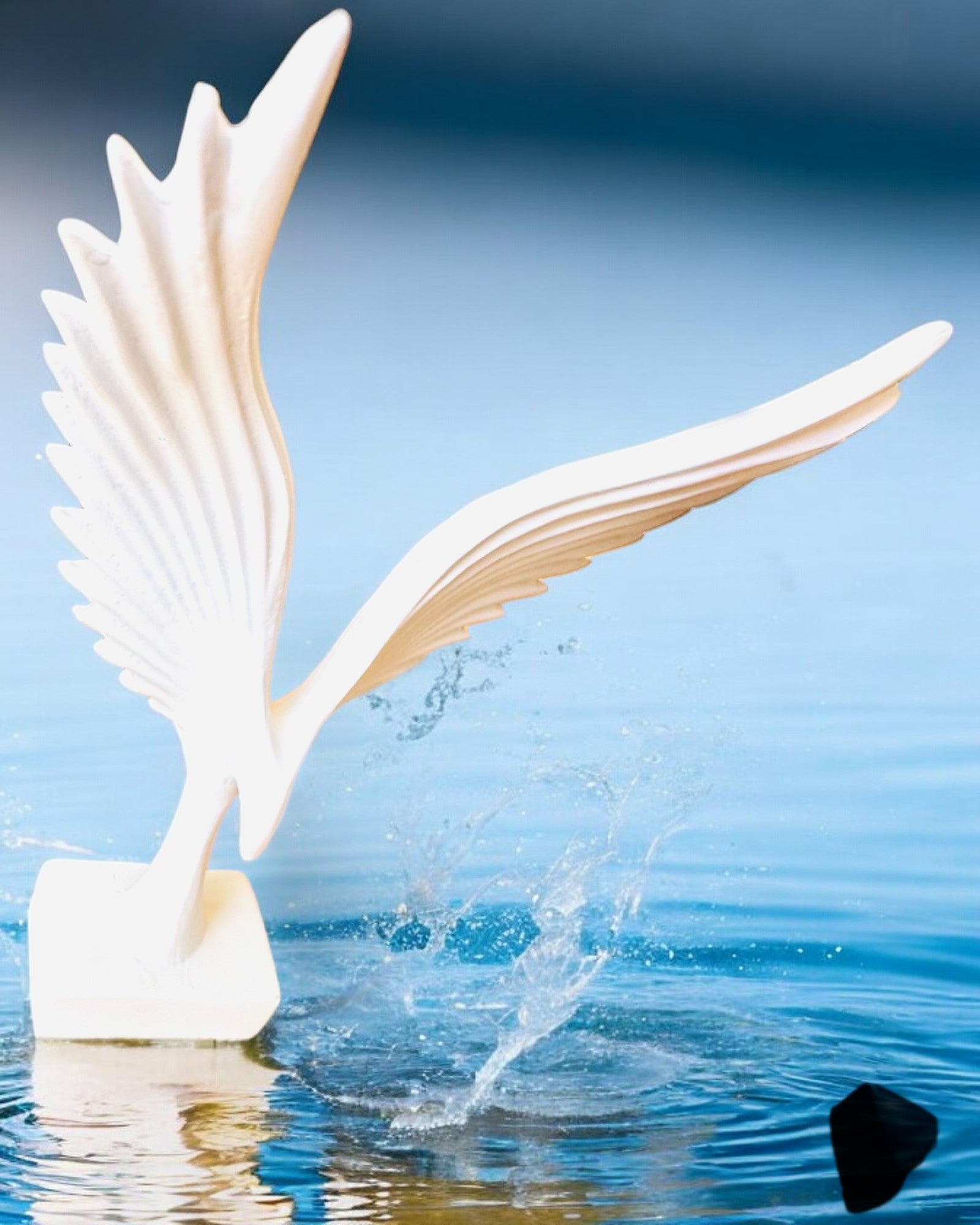 Elegant Englevingefigur 15 cm høy – "Skrømtens Voktere", mulighet for personlig gravering som gave, personalisering, 2 fargevarianter