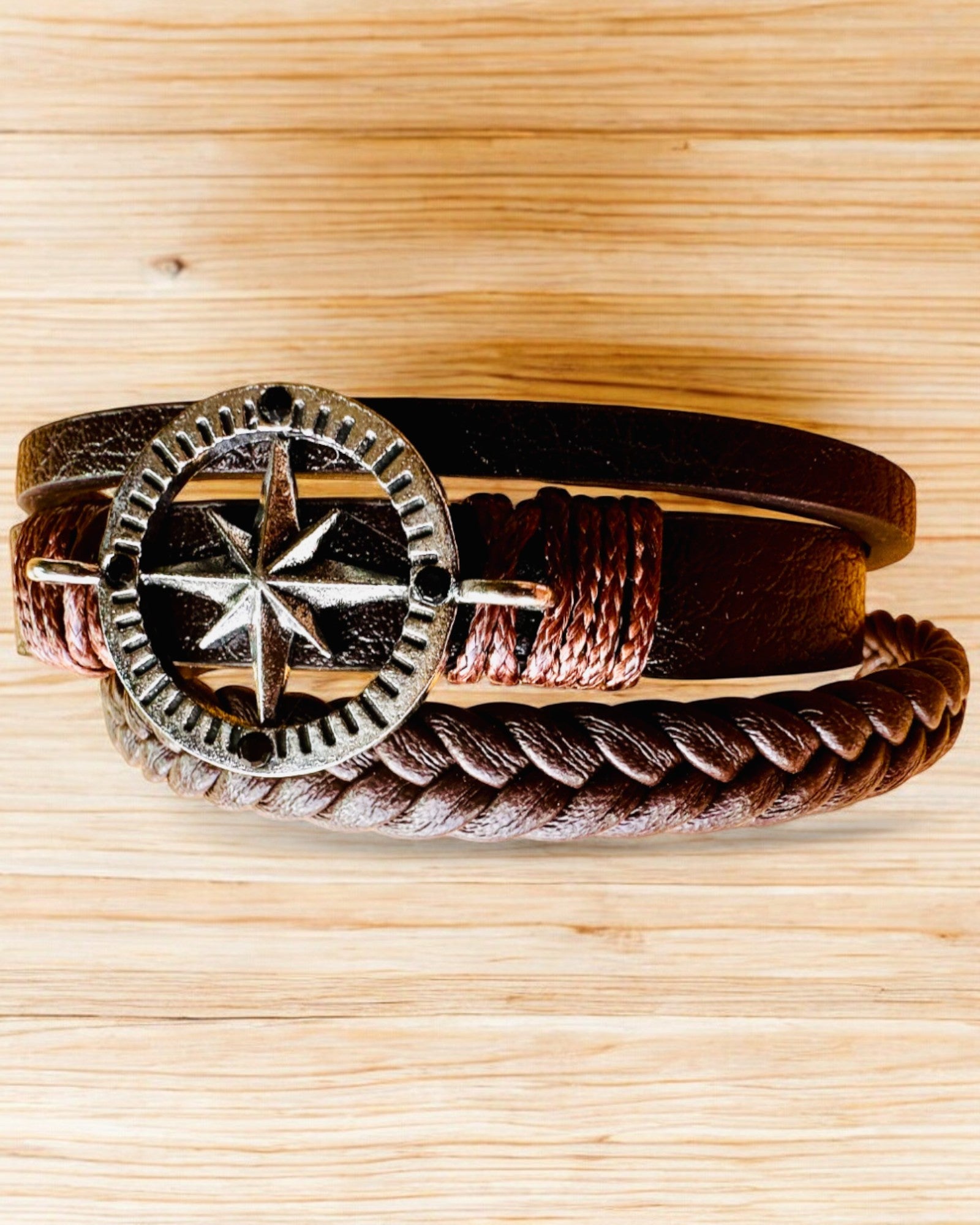 Armbånd "Compass Adventure" - mulighet for personlig gravering som gave, 2 fargevarianter å velge mellom
