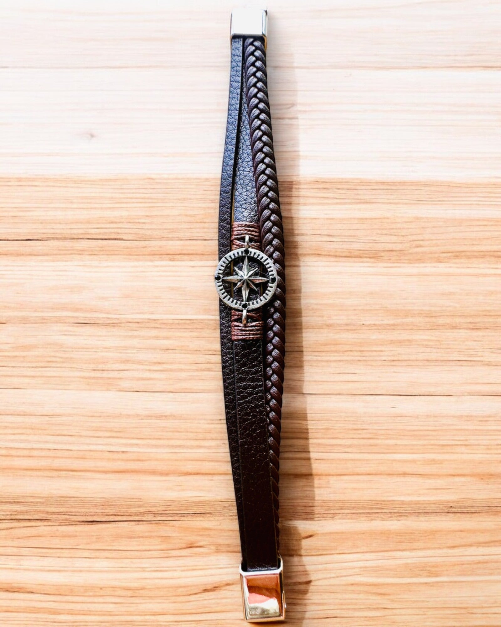 Armbånd "Compass Adventure" - mulighet for personlig gravering som gave, 2 fargevarianter å velge mellom