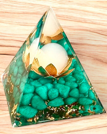 Orgonitt energipyramide "Harmonia Turmalinu"