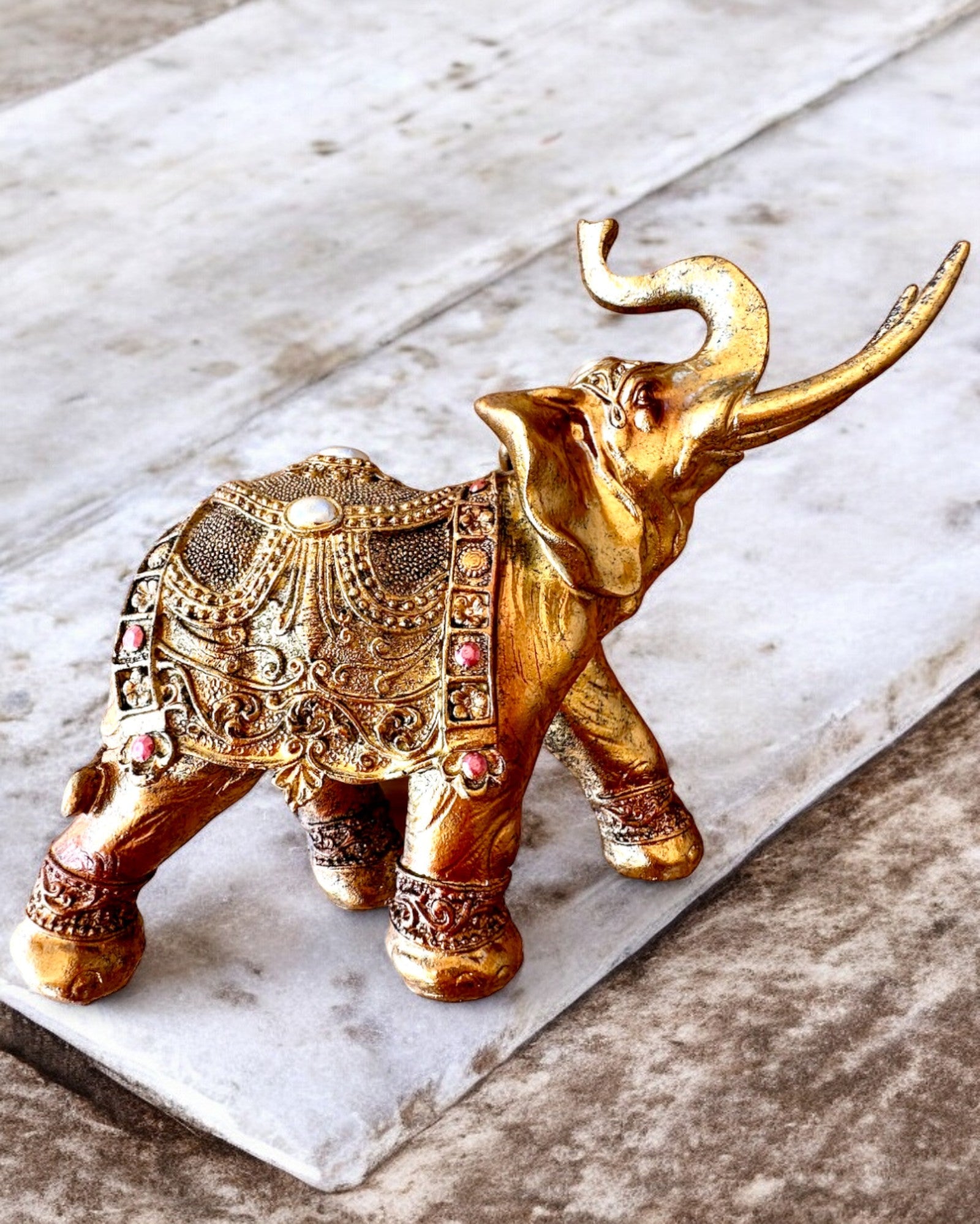 Kongelig Elefant med Gravering - Eleganse og Luksus, personalisering for gave