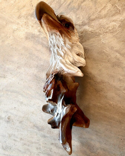 "Orzeł Wolności" - Skulptur i Harpiks med Mulighet for Gravering som Gave 26,5 cm høy
