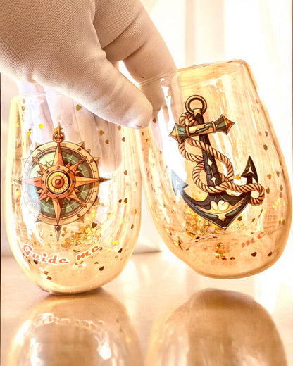 Szklanki "Nautical Dreams" med doble vegger og gullflak - sett med 2 stk., 300 ml kapasitet, mulighet for personlig gravering.
