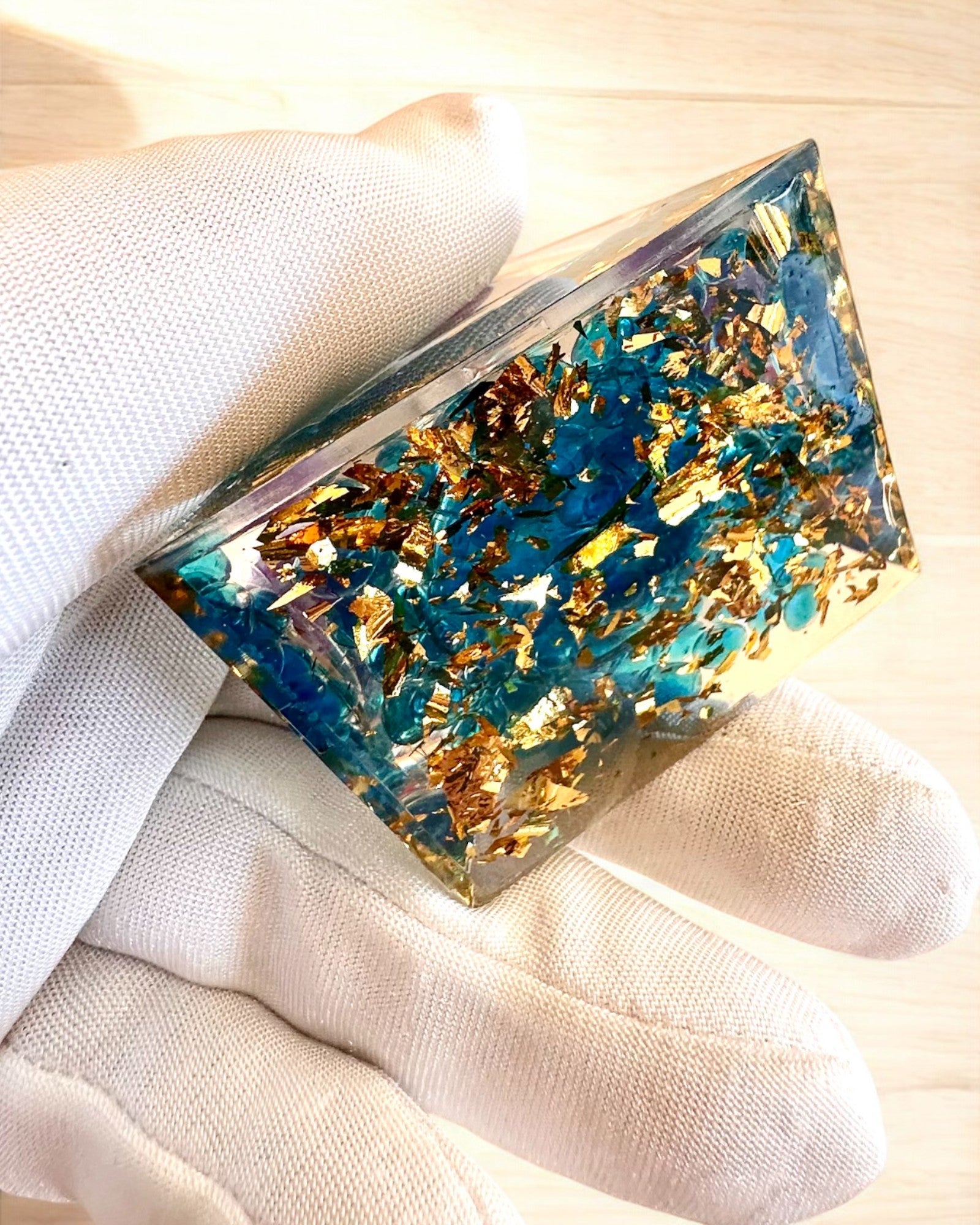 Orgonitt energipyramide "Mystic Aura"