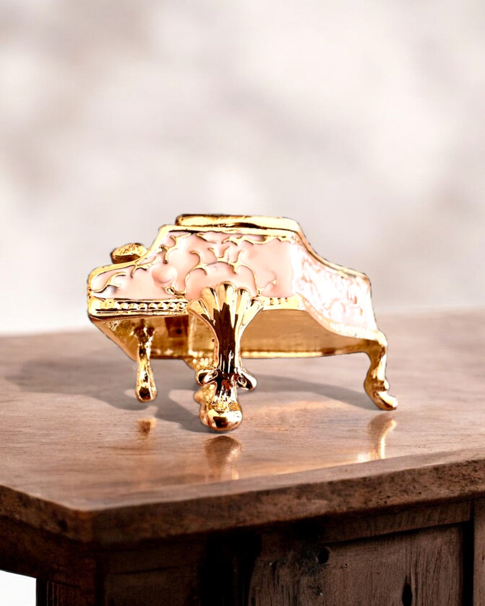 Elegant smykkeskrin "Mini Piano - klassiske roser" - med mulighet for gravering som gave