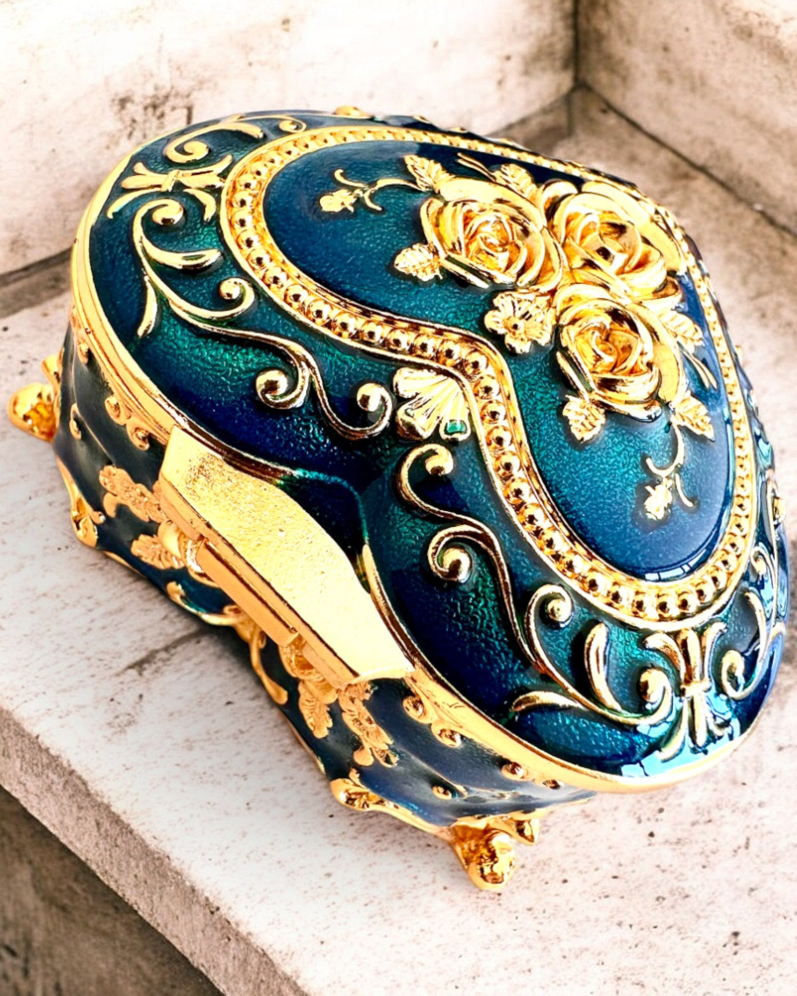 Smykkeskrin "Royal Elegance" - med gravering som gave, 3 varianter å velge mellom