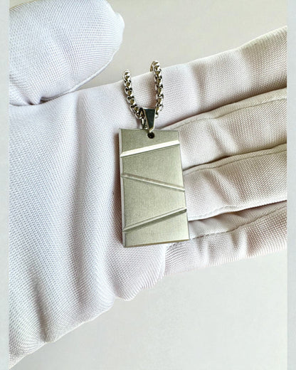 Herrekjede Elegant Styrke - personalisering med gravering som gave
