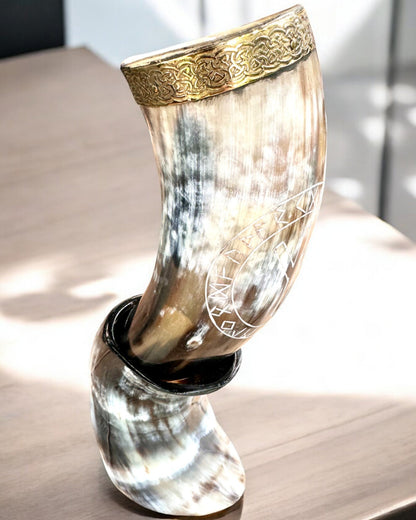 Hornkrus "Viking Valor" - Håndgravert, Premium Kvalitet - 4 varianter å velge mellom
