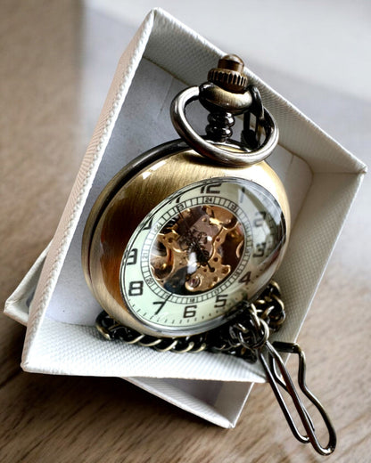 Klassisk Lommeur "Oldtimer" - stilfull retro eleganse, mulighet for personlig gravering som gave