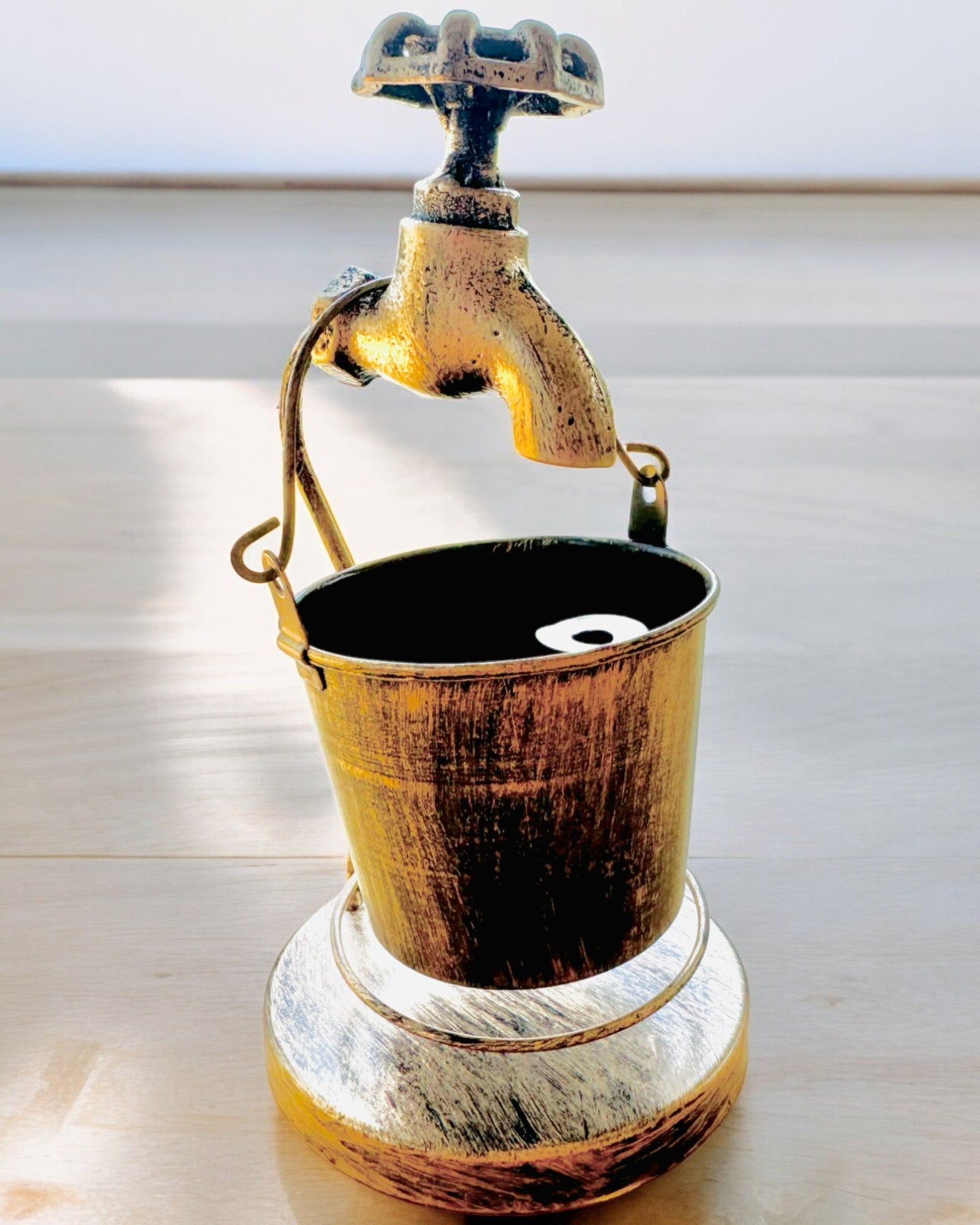 Stilig metallaskebeger "Rustic Charm" 19-23 cm høyde, 8 varianter å velge mellom, gravering på forespørsel