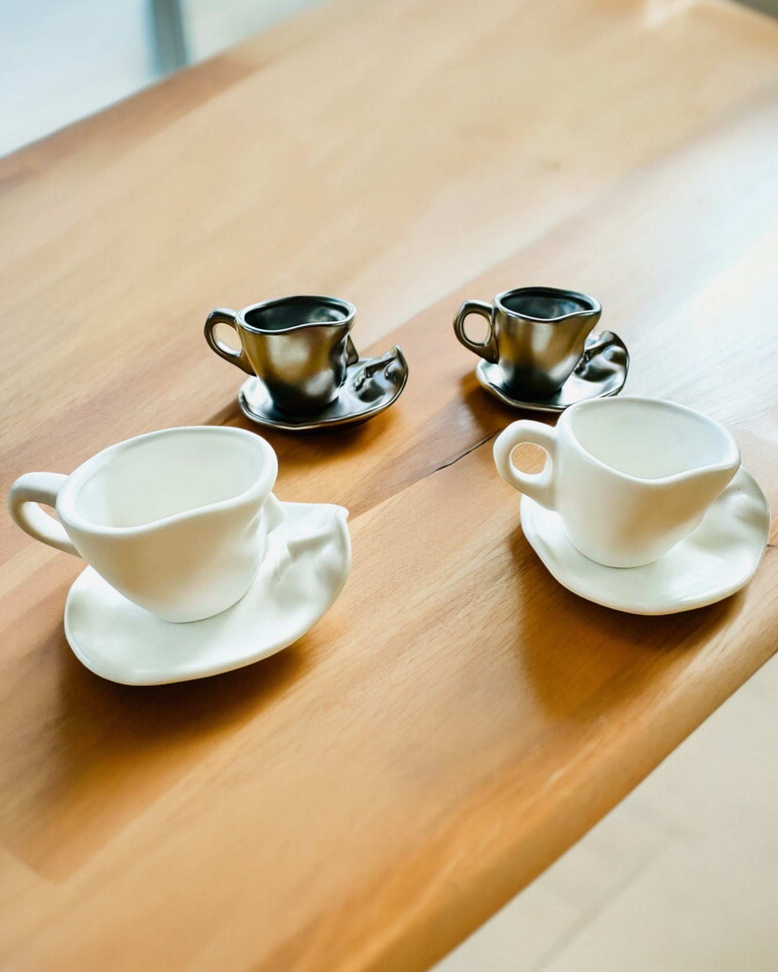 Elegante Keramiske Kopper "Maska" – Sett med 2 stk. - mulighet for personlig gravering som gave