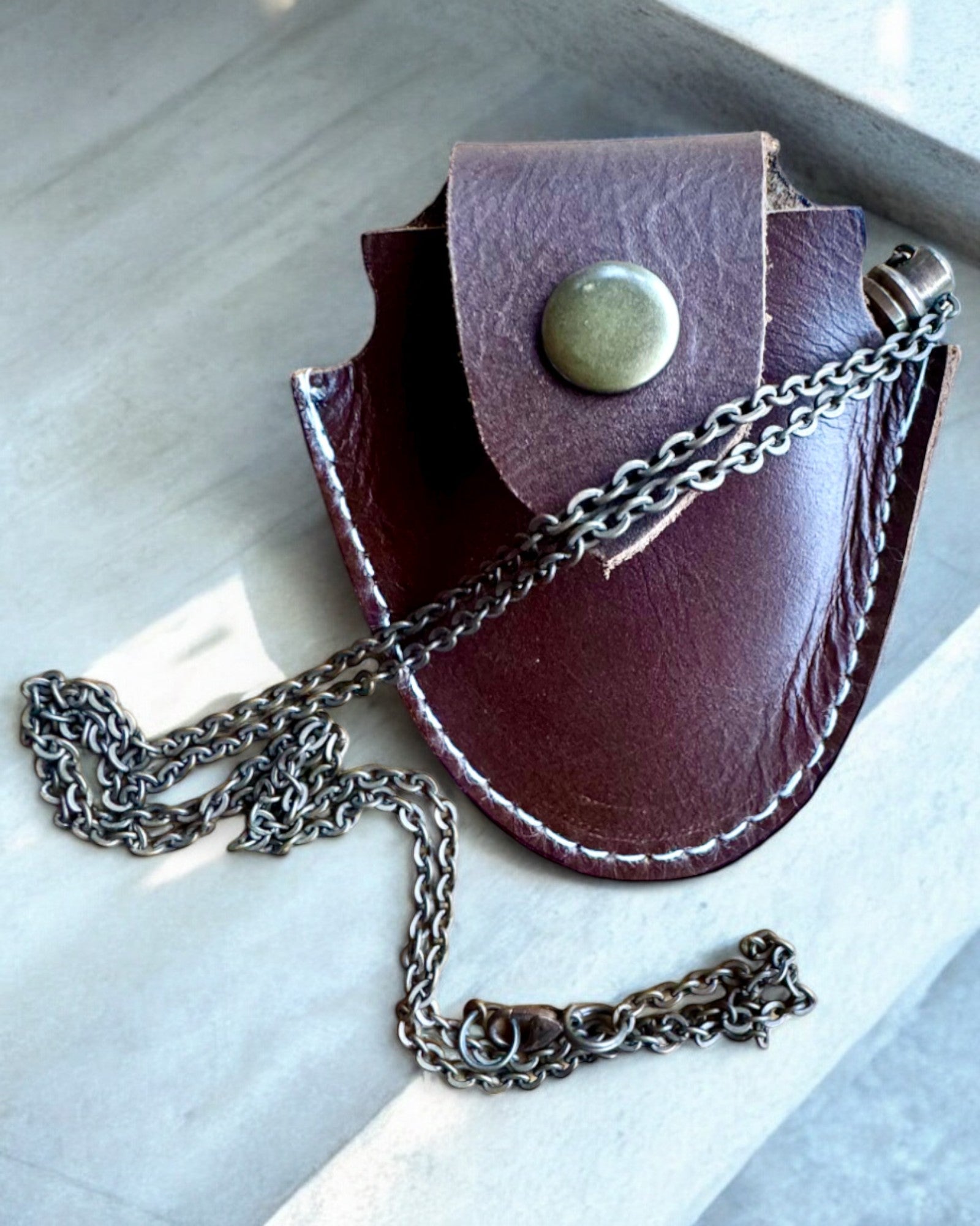 Vintage Look - Forstørrelsesglass med glasslinse og skinnetui, mulighet for personlig gravering