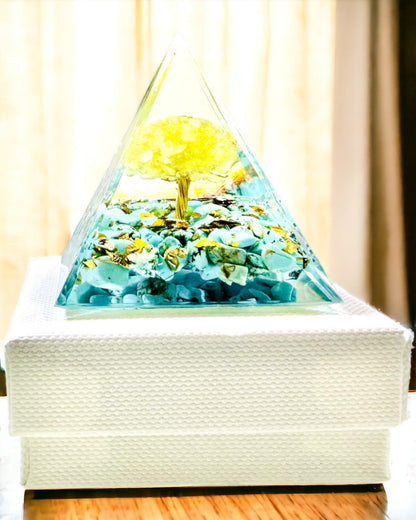 Orgonittpyramide med Citrin og Turkis – Energigenerator for Chakra, Reiki-verktøy, Meditasjonsdekorasjon