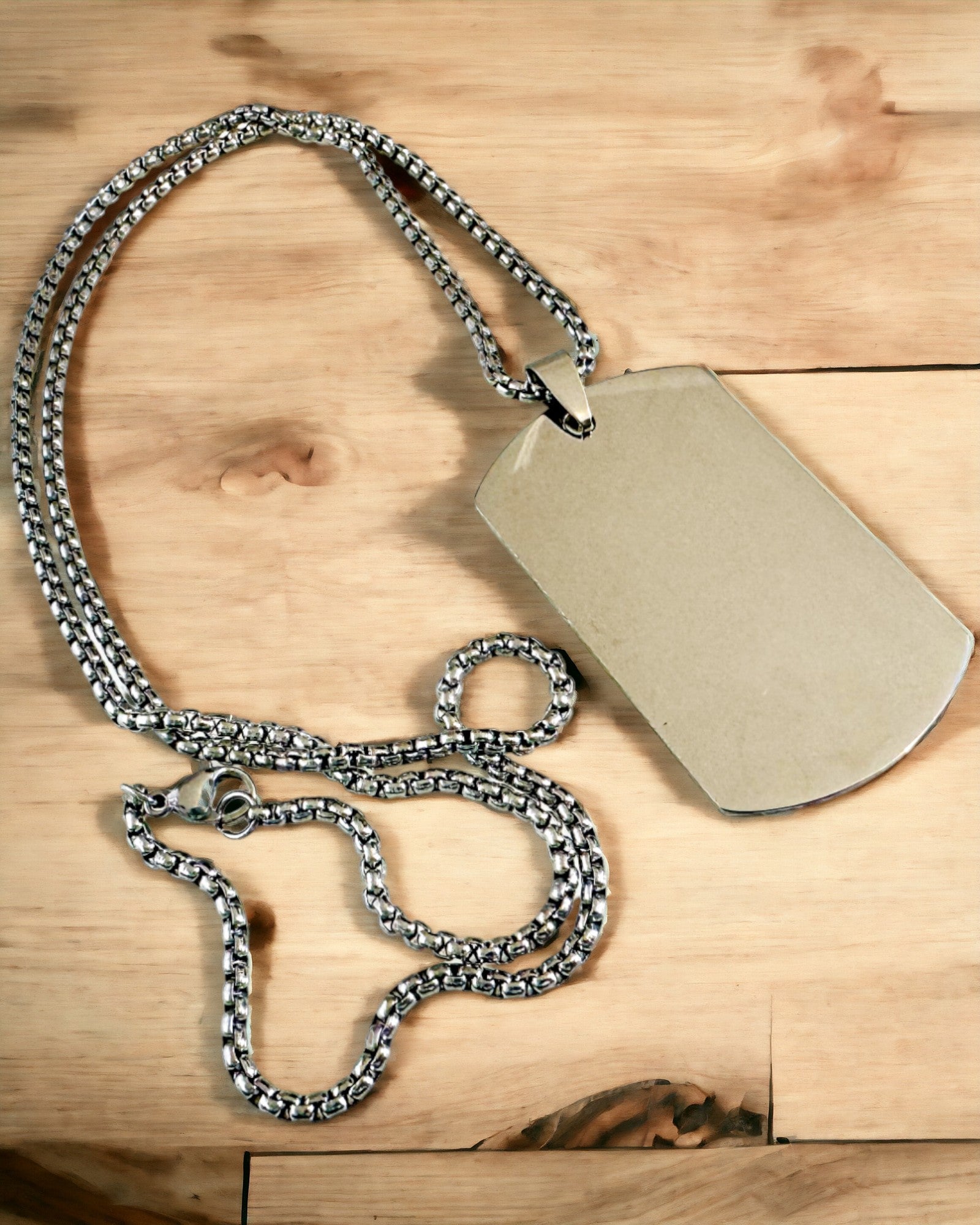 Dog Tag Halskjede "Tre Nyanser av Stil" - ID-brikke - Elegant Anheng i Rustfritt Stål med Gravering Alternativ