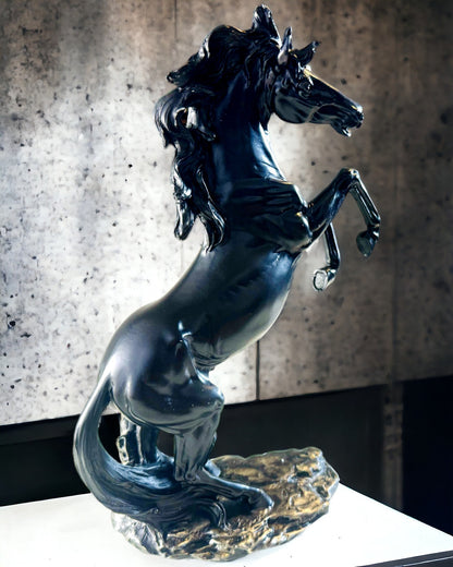 Czarna Perła - Hesteskulptur Eleganse i Bevegelse - Mulighet for Gravering