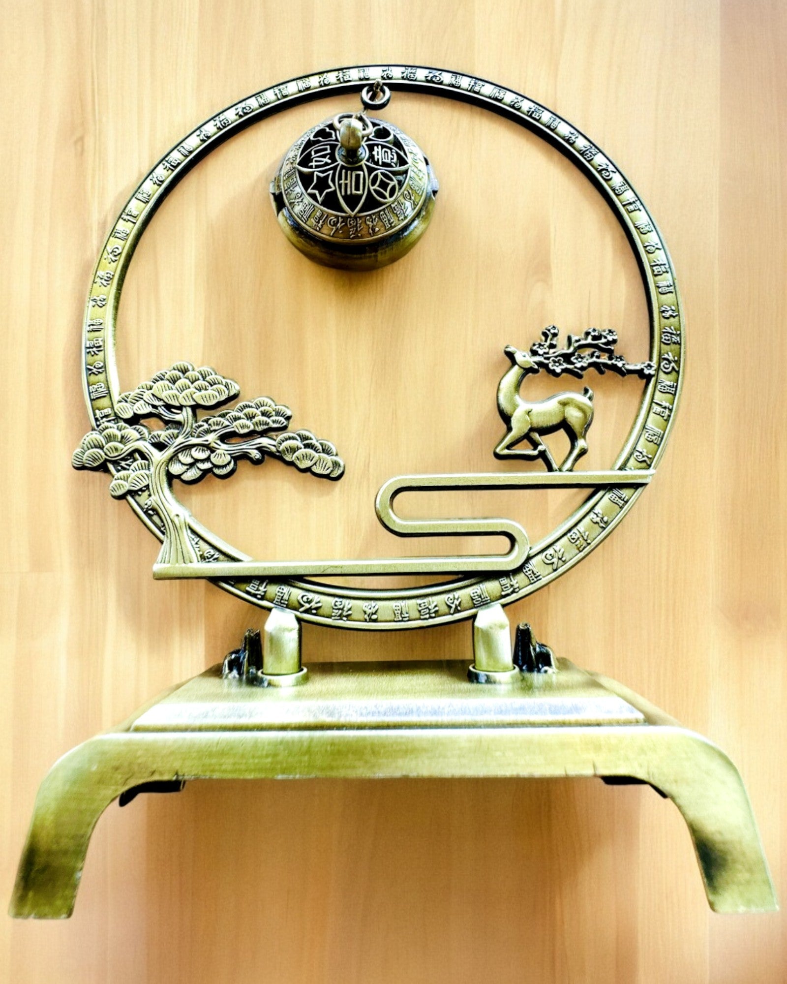 Elegant metallholder for røkelse "Wielki Spokój" - mulighet for personlig gravering