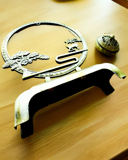 Elegant metallholder for røkelse "Wielki Spokój" - mulighet for personlig gravering