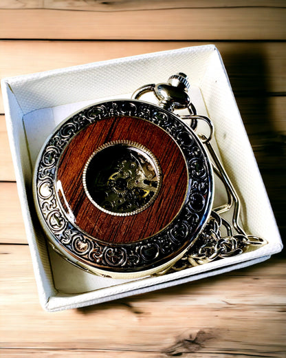 Lommeur "Heritage Timekeeper" med mulighet for gravering