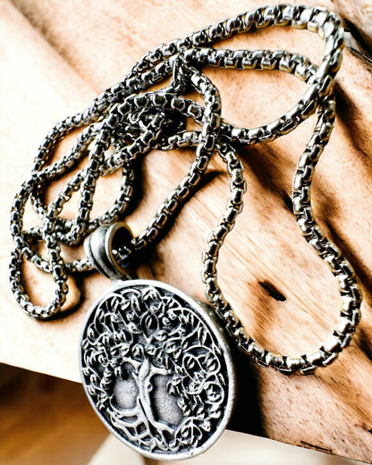 Amulett Livets Tre med Mulighet for Gravering - halskjede "Naturens Vitalitet", personalisering