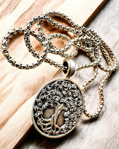 Amulett Livets Tre med Mulighet for Gravering - halskjede "Naturens Vitalitet", personalisering