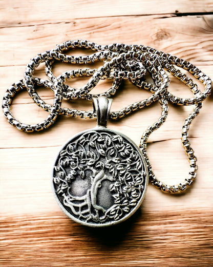 Amulett Livets Tre med Mulighet for Gravering - halskjede "Naturens Vitalitet", personalisering