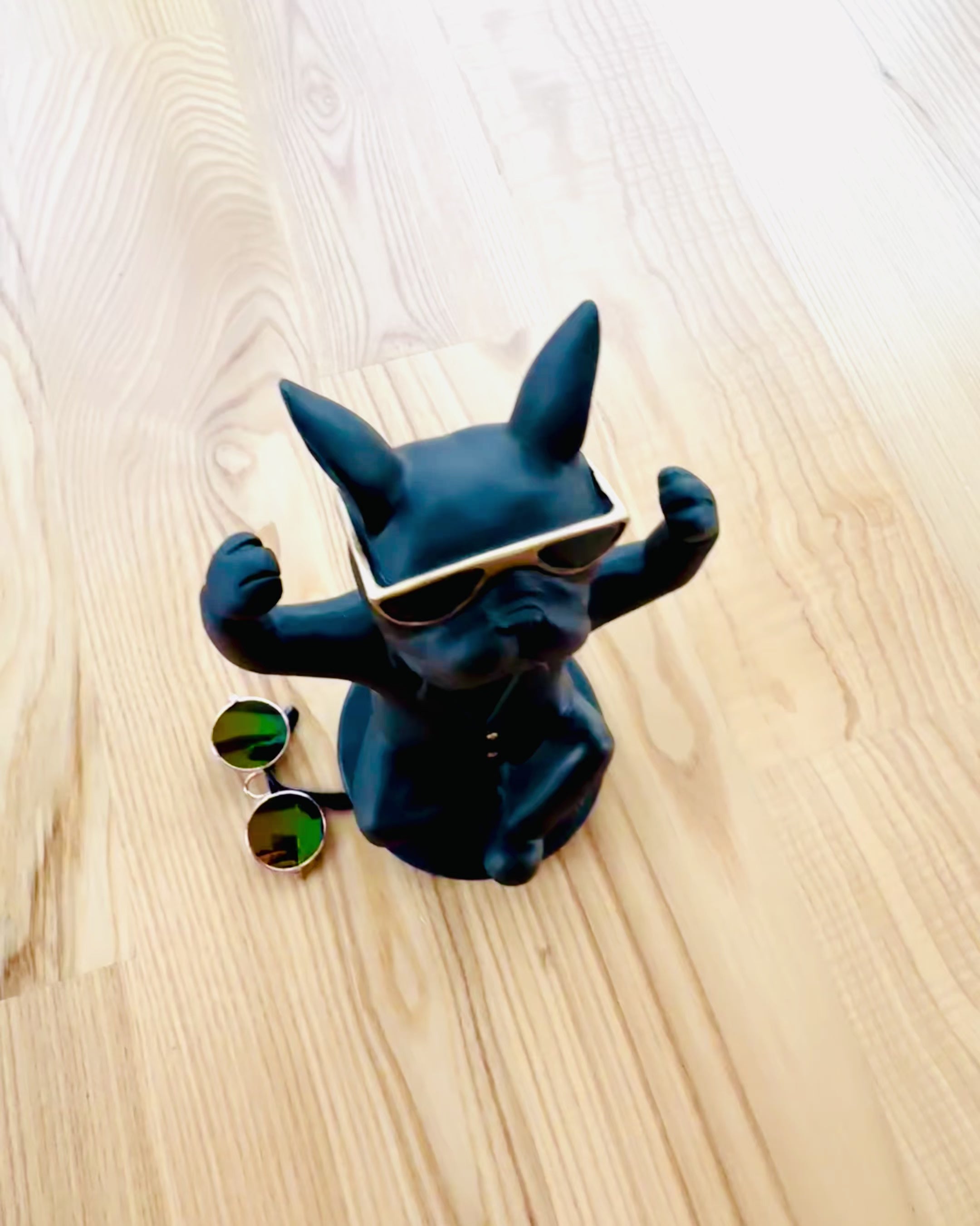 Figur Bulldog Elegance - Eksklusiv glassholder, mulighet for personlig gravering